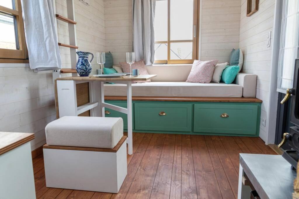 Tiny House En Baie Du Mont-Saint-Michel Villa Дол-де-Бретан Екстериор снимка